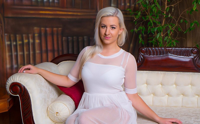 Александра, 34 года, 5 размер груди